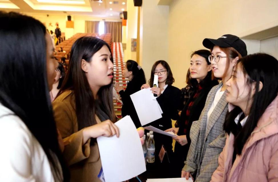 去国外留学镀金选哪里,出国留学镀金的时代过去了么