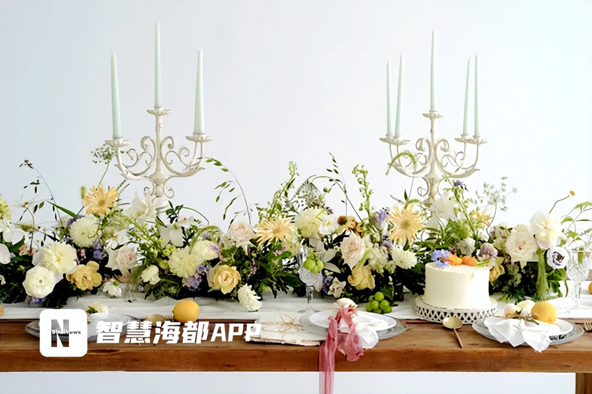 又酷又野！福州两个小姐姐专卖“奇花异卉”