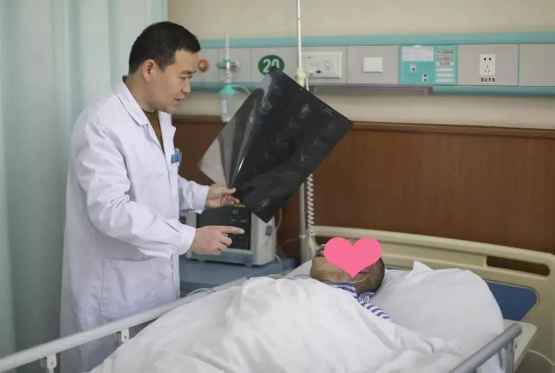 咸阳市第一人民医院贾蓬勃,咸阳第一人民医院贾蓬勃