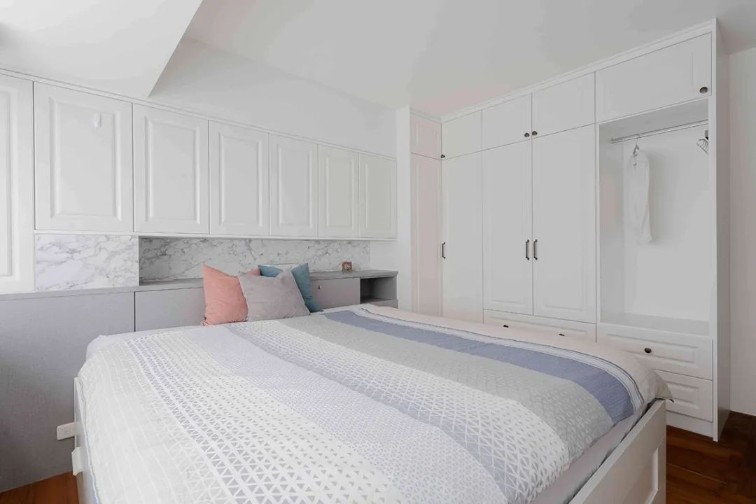 精装房如何打全屋柜子,实用70平方两室一厅全屋打柜子