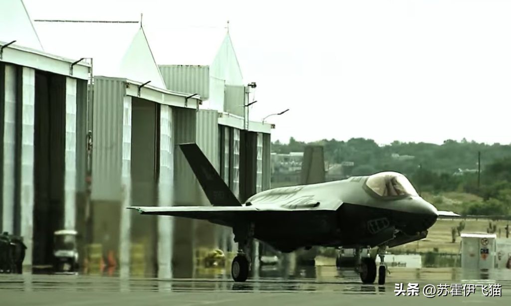 f35哪一个型号能够垂直起降,泰国购买f-35a