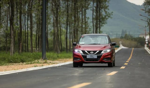 日产体验,全新日产骐达试驾视频