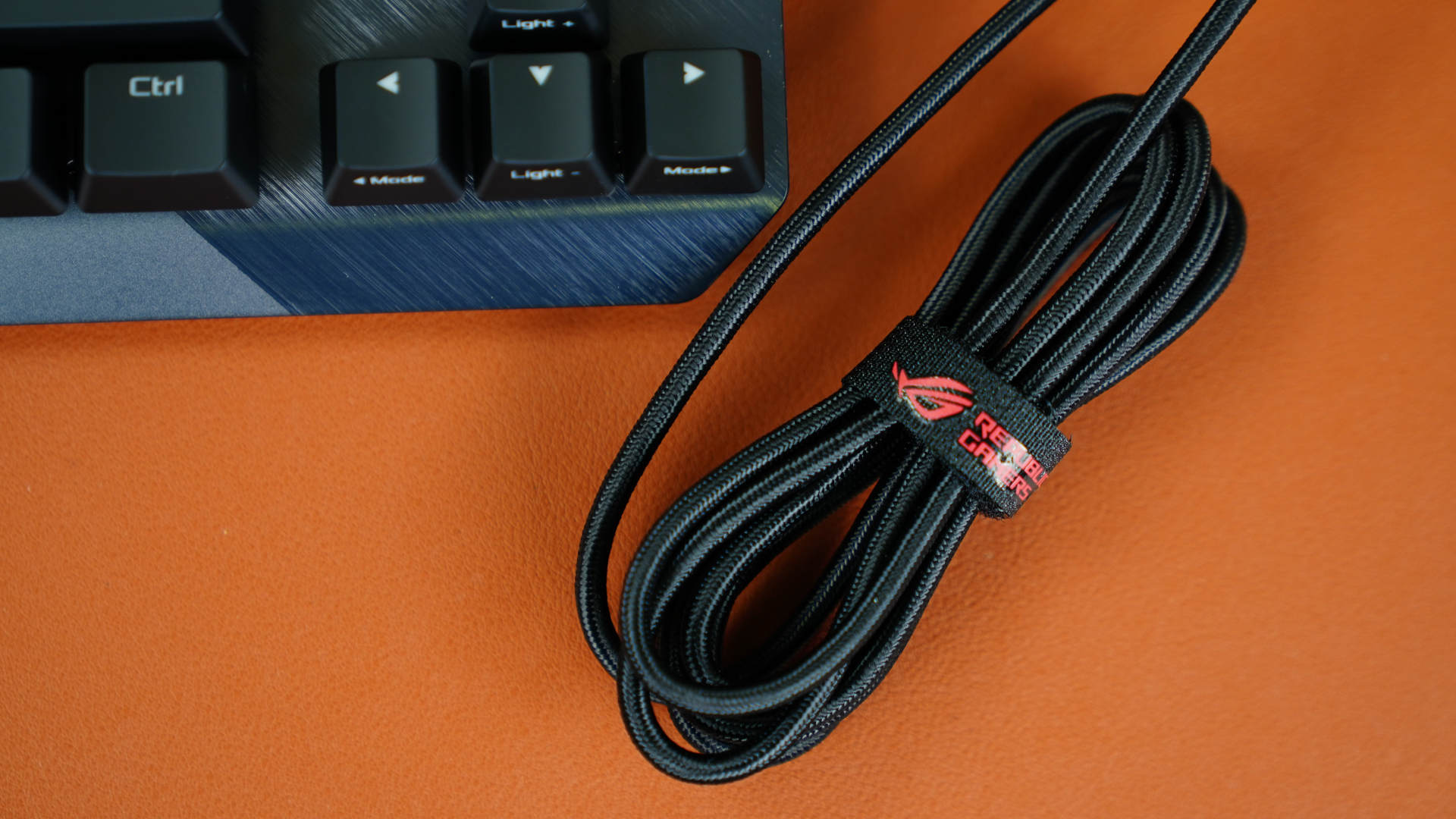 rog游侠竞技版红轴机械键盘评测,rognxtkl竞技版键盘测评