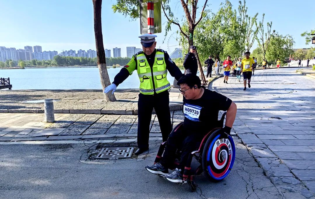 【我在岗位上】山东聊城:你只管“速度”奔跑我负责“温暖”守护