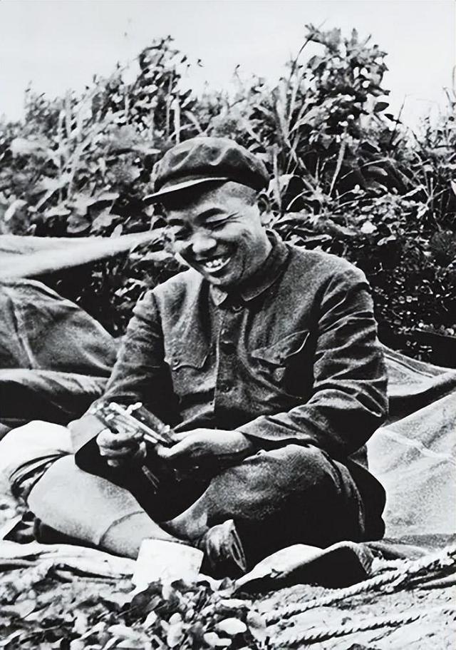 74年彭德怀去世，*德朱**得知其遗愿，失声痛哭：你们为啥不告诉我？