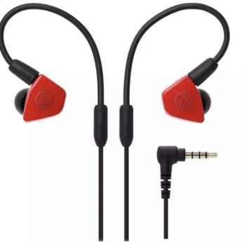 不漏音的带线耳机戴上比较舒服的,头戴式耳机让声音更好听推荐