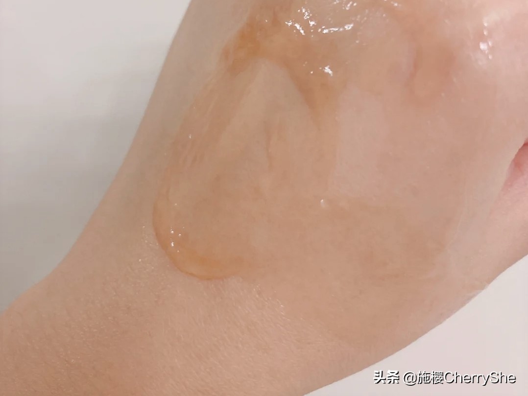 兰蔻塑颜霜和修丽可紫米哪个好 (修丽可紫米精华对比兰蔻小黑瓶)