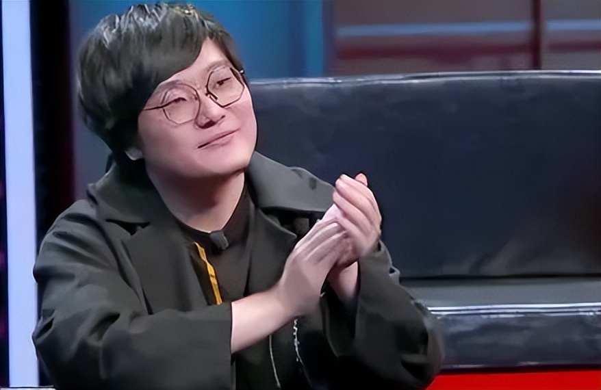 “白嫖”网友创意？星巴克姓氏谐音笑拉了