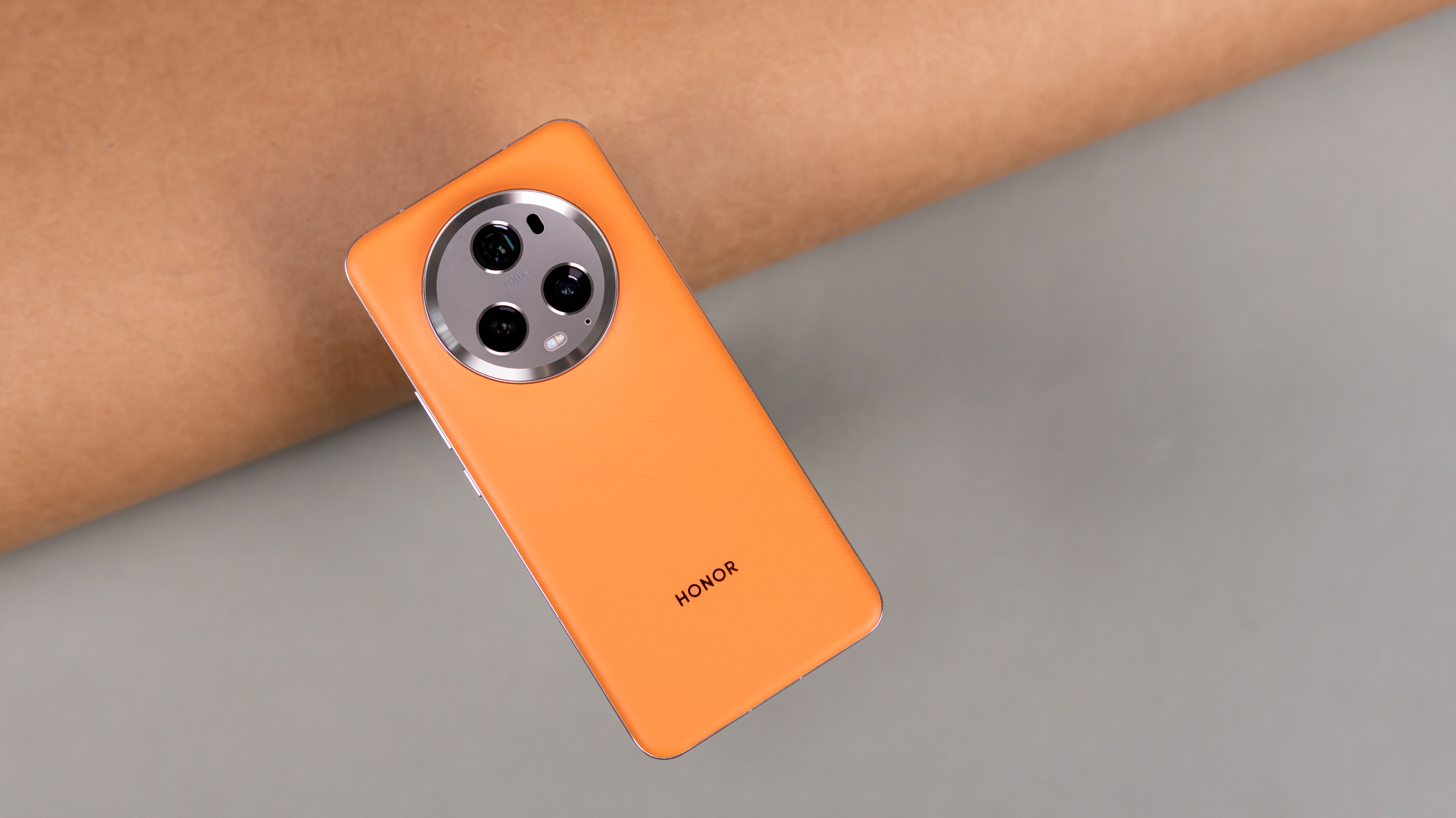 荣耀magic5pro信号测试小米13,荣耀magic5和苹果14网速测试