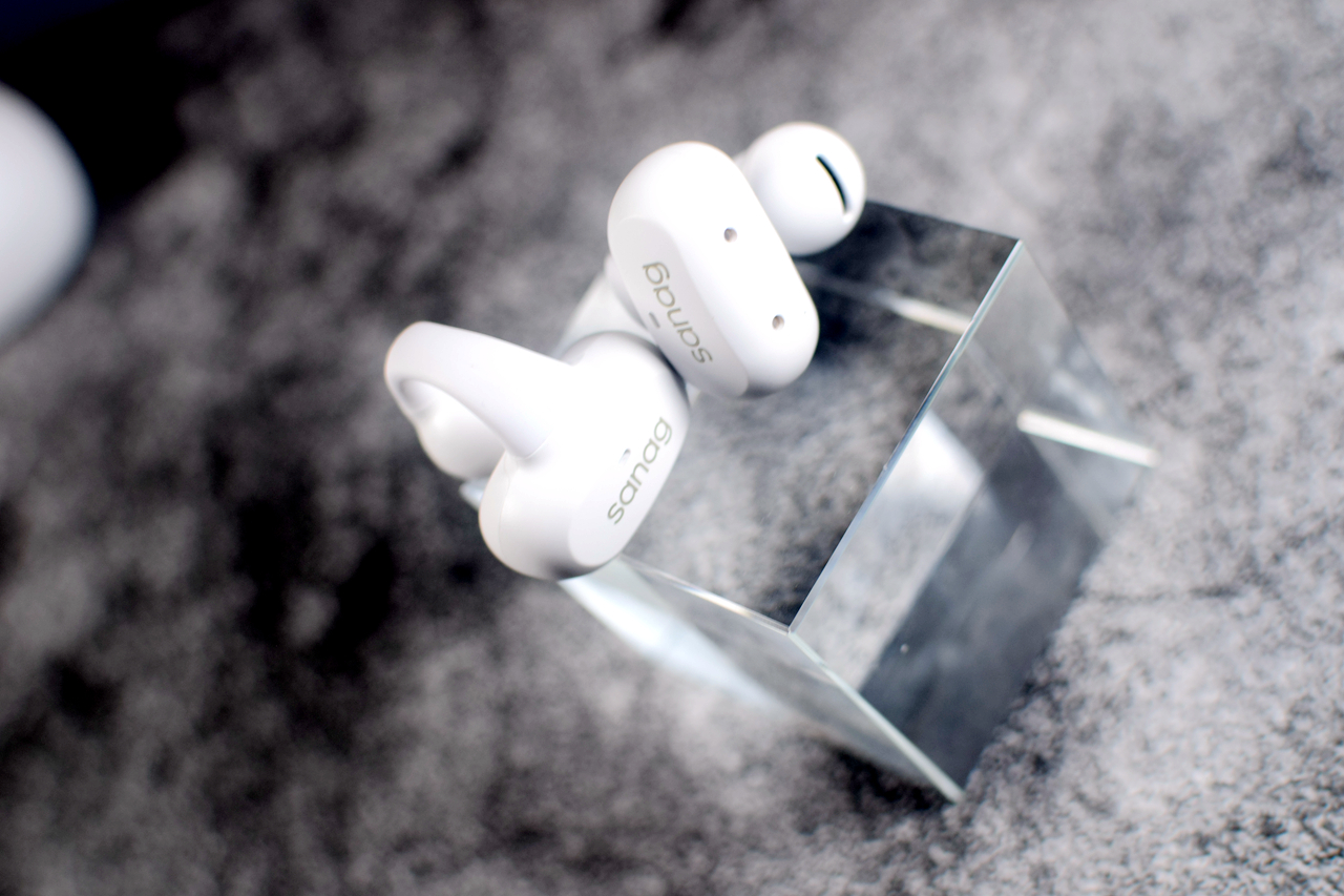 夹耳式骨传导和夹头式耳机哪个好,夹耳式骨传导蓝牙耳机真实测评