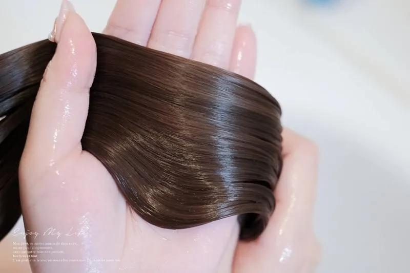 过期护肤品千万别扔垃圾桶,过期的护肤品怎么变废为宝