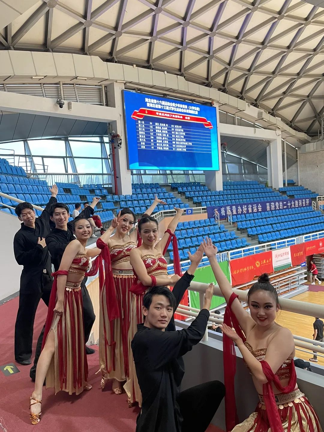 湖北拿过顶级联赛冠军吗 (湖北地区赛冠军排名回放)