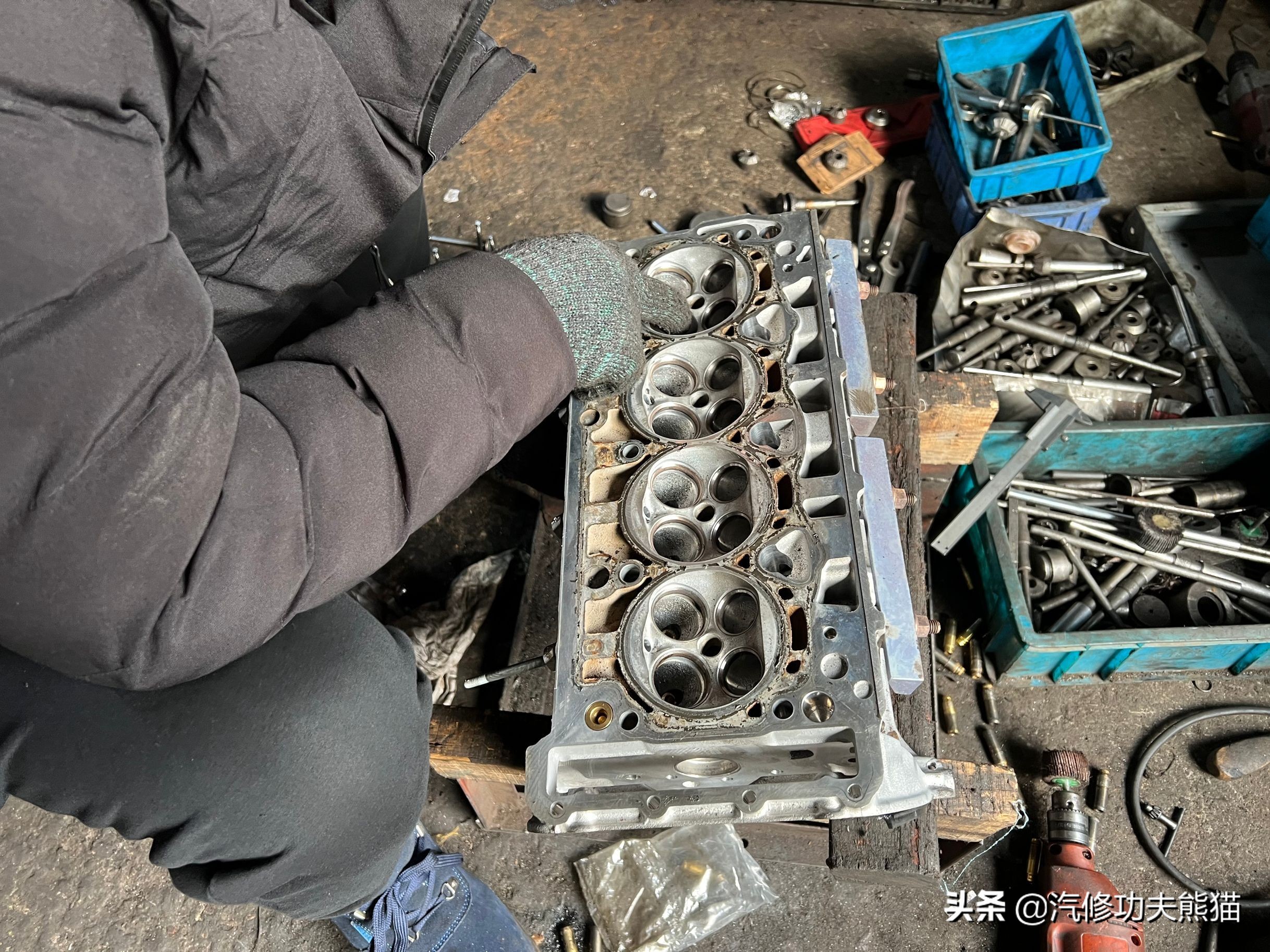 老车翻新修复奥迪a4,修复报废奥迪a4