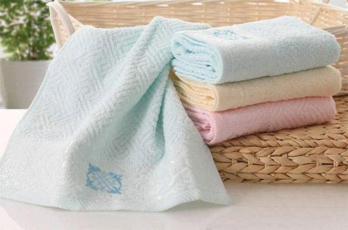 床上“螨虫成堆”？教你个土法子，家中放些它，螨虫“都跑光了”