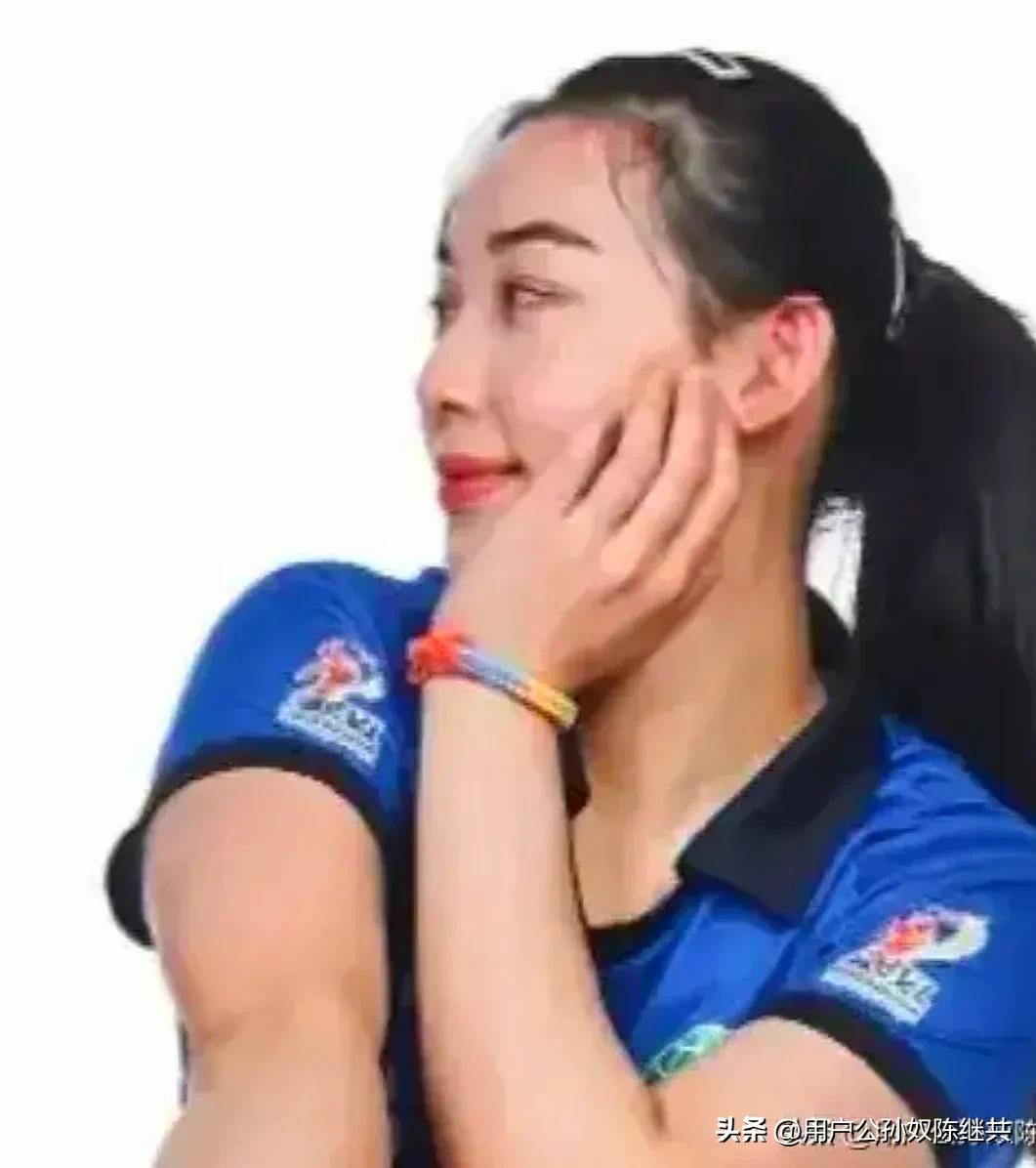 福建女排沈泽教练,福建女排教练沈泽照片