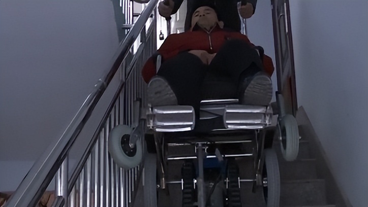 老人上下楼爬楼神器,老人不用电梯爬楼神器