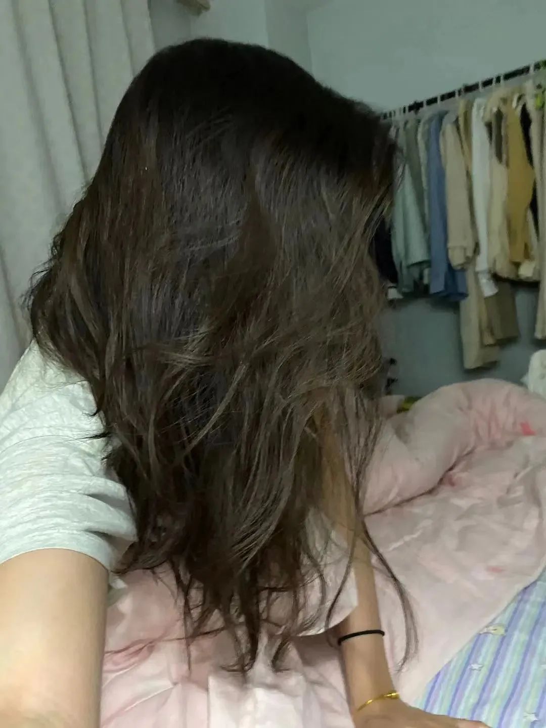 花了200大洋烫头,花200块钱烫的头