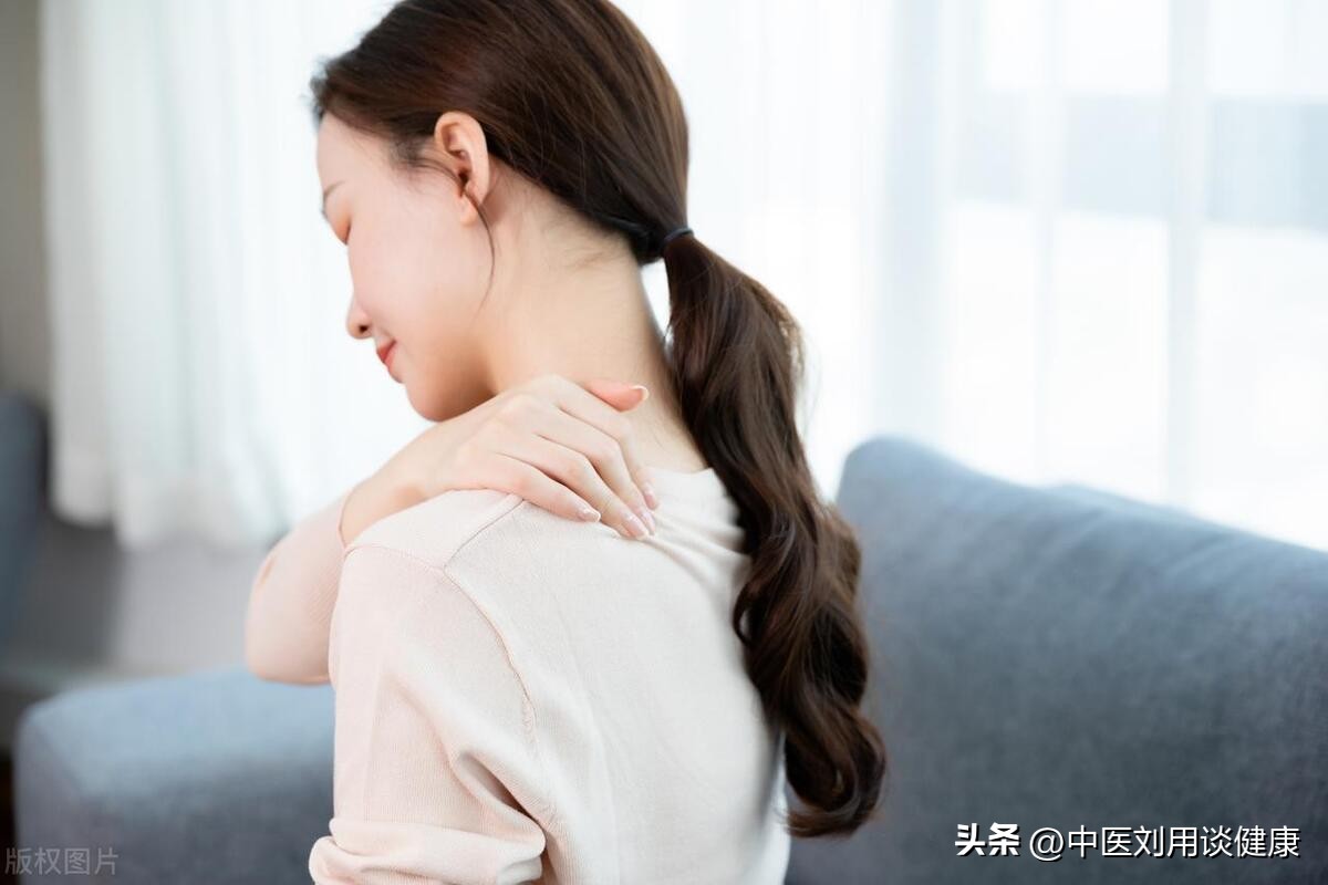 胸闷气短是不是心脏病,胸闷气短心悸是冠心病引起的吗