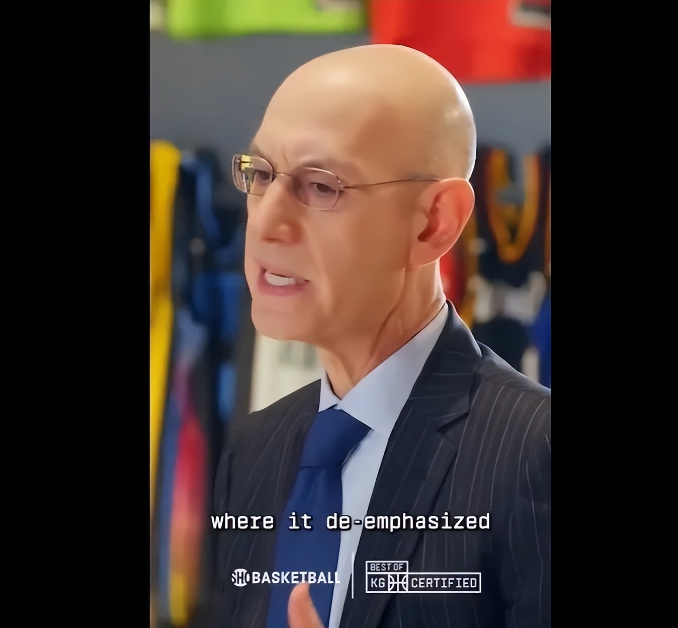 最近美国篮球热点事件,拉塞尔威斯布鲁克被喷