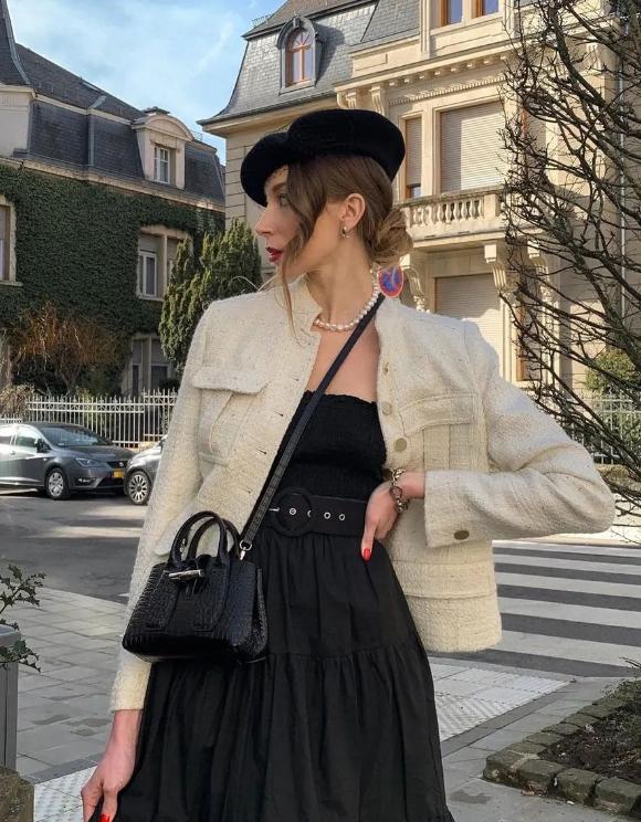 脸圆女生戴什么帽子,适合脸大戴的帽子推荐女生