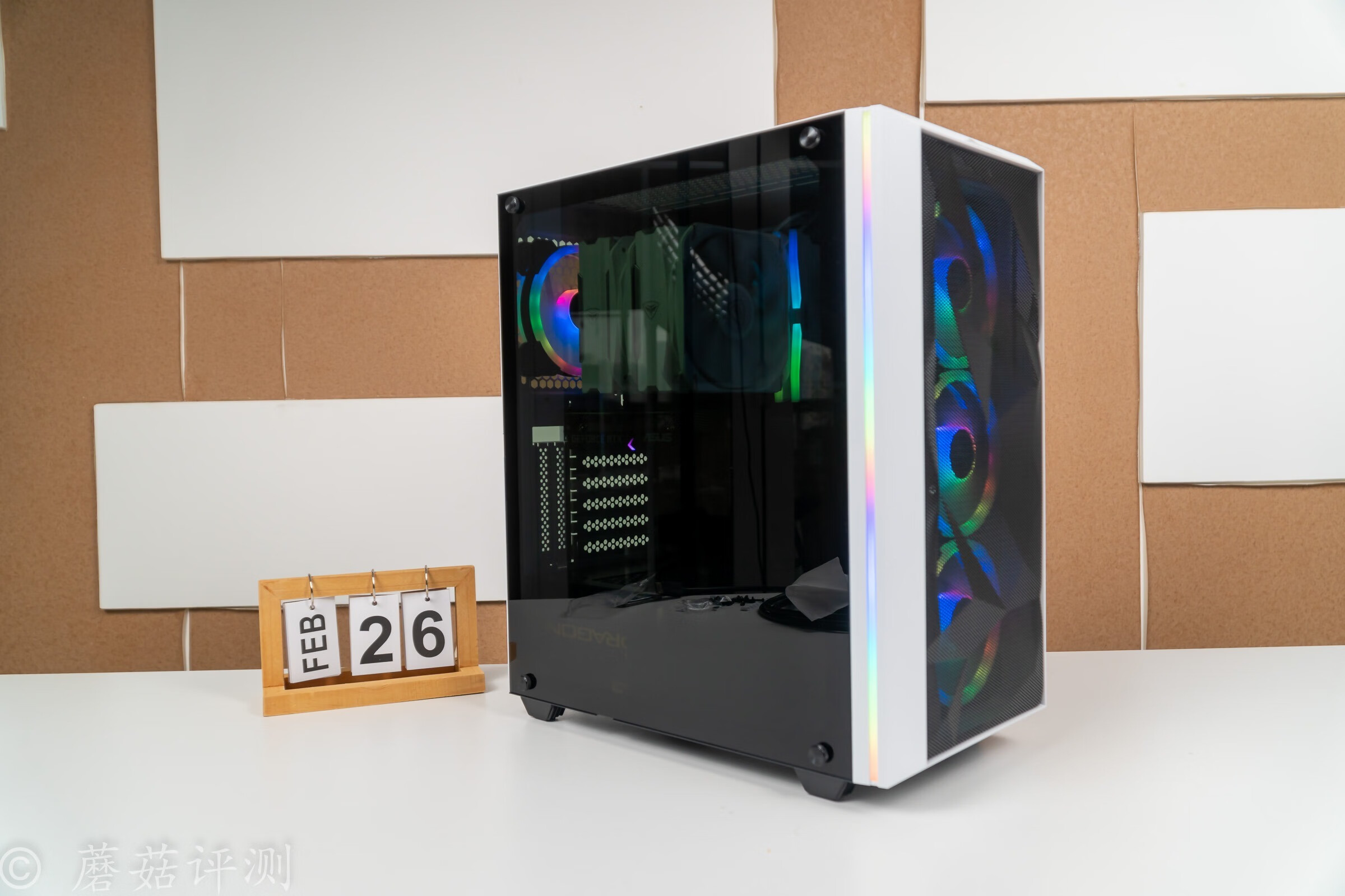 攒了好久的钱终于派上了用场,攒了很久的钱换电脑