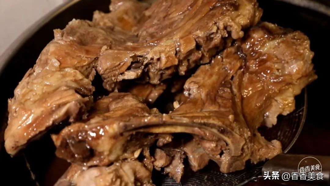 啃鸡腿的快乐,啃鸭脖鸭头的快乐