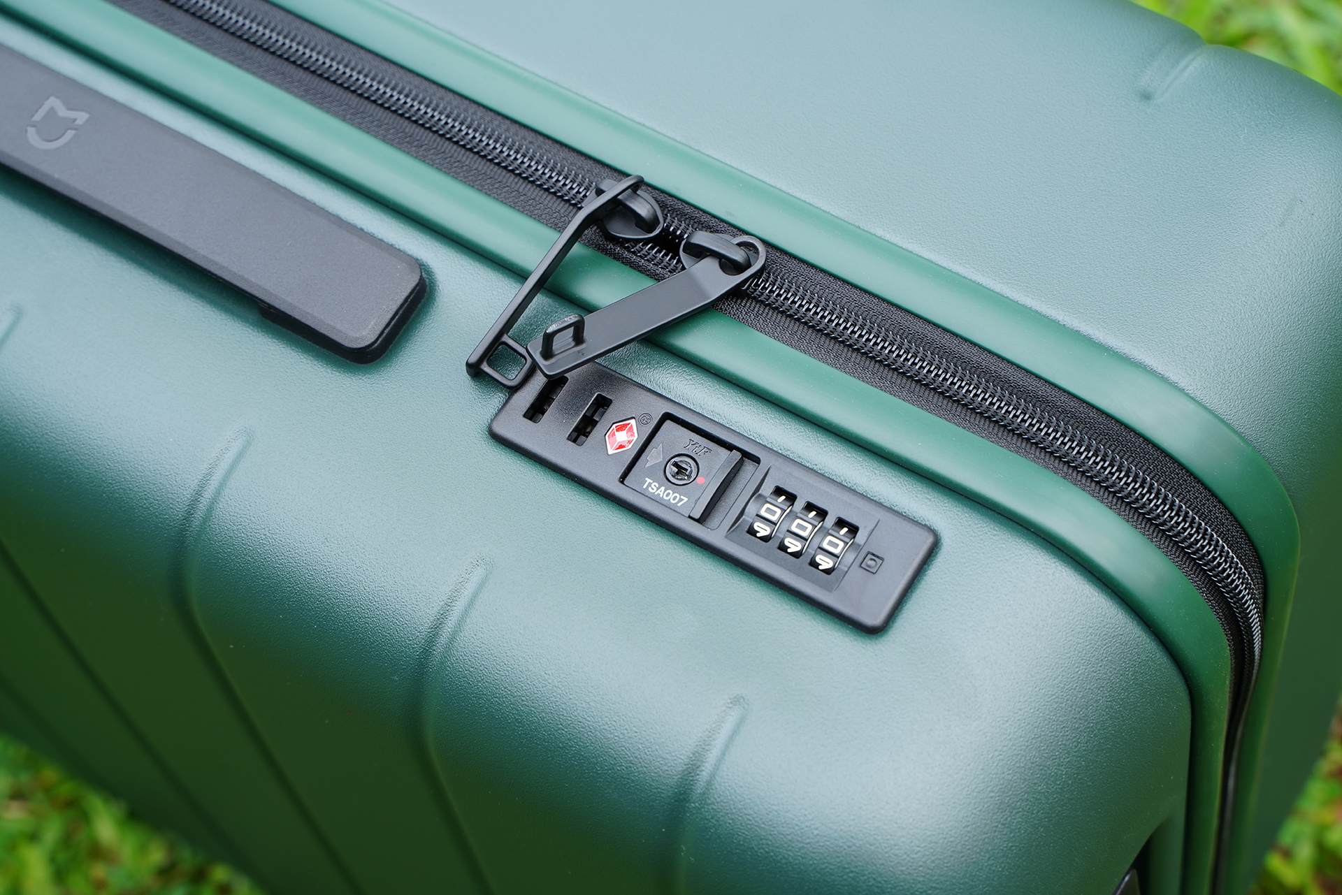 小米旅行箱与米家旅行箱,米家旅行箱和小米旅行箱