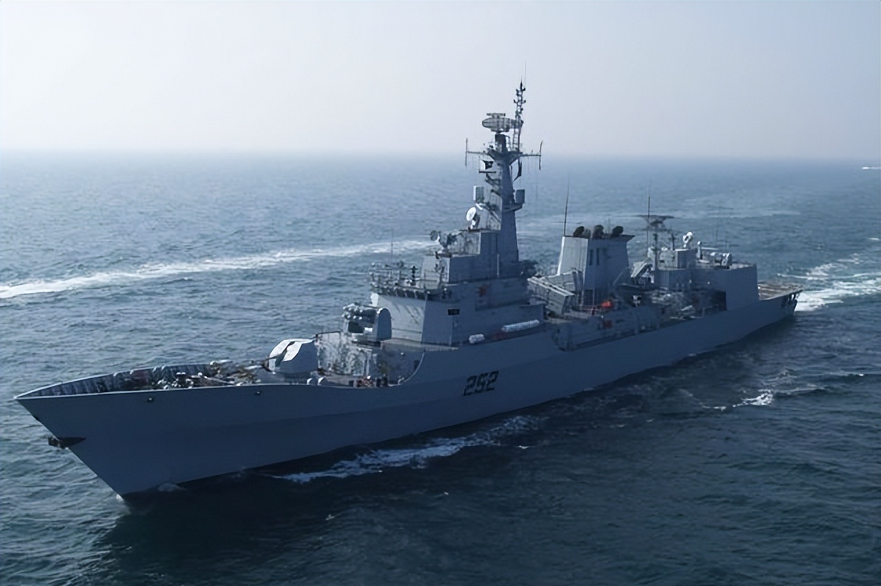 巴基斯坦得到054a军舰后的心情,巴铁买了几艘054护卫舰