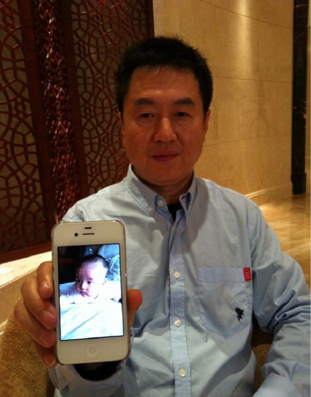 女乒教练施之皓，开除世界冠军郭跃引争议，娶小22岁弟子重回上海