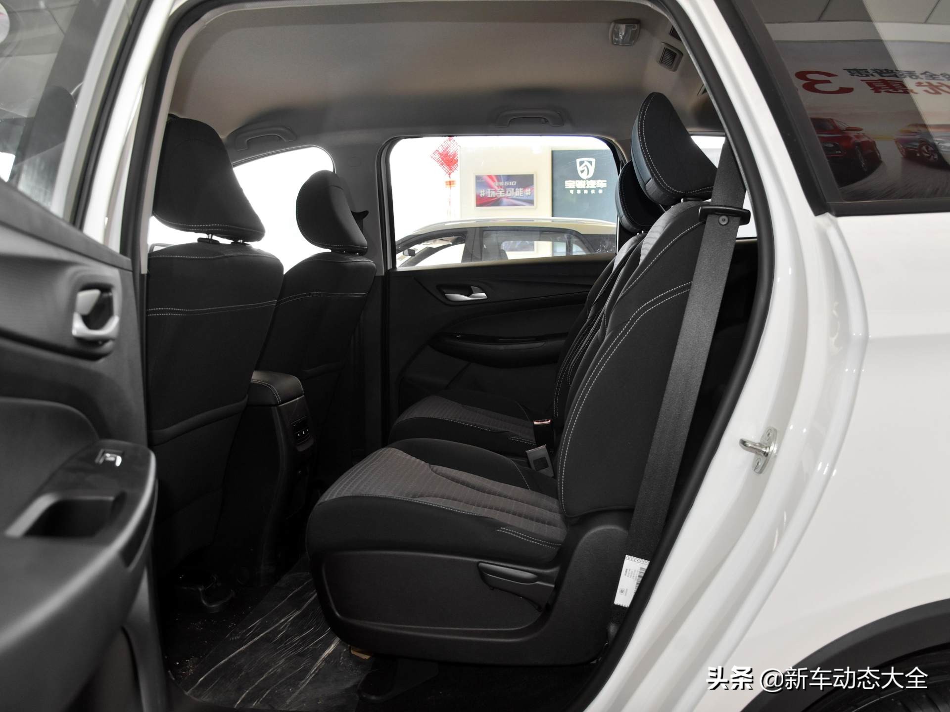 10万既能拉货又能载人的mpv哪个好,10万左右能拉货的mpv