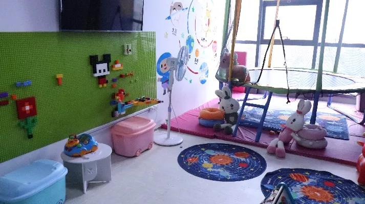 共享共赢|领先未来集团荣获“2022人力资源管理杰出奖”