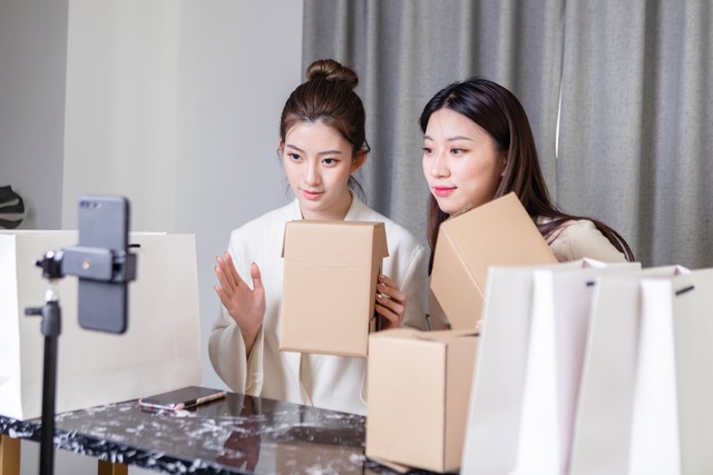 网络购物会不会被坑死,网络购物有何利弊英文