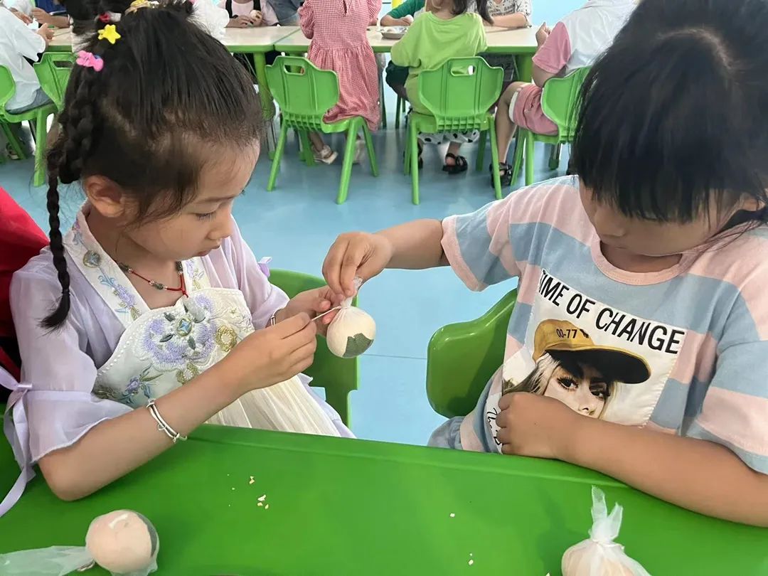 粽情端午清凉一夏幼儿园活动,园外幼儿活动