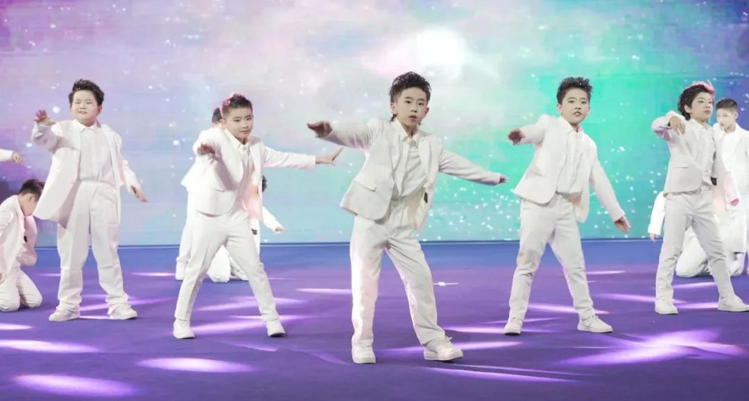 西安市小学生健美操比赛,陕西省中小学生健美操啦啦操