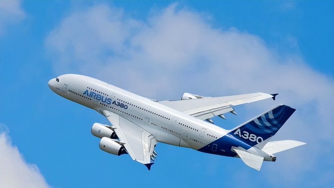 世界最大飞机每小时燃油量多少,世界第一大超音速客机