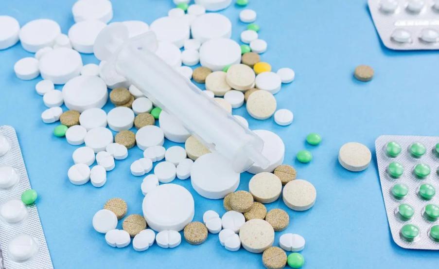 老年人关节磨损吃氨糖有用吗,中老年服用氨糖