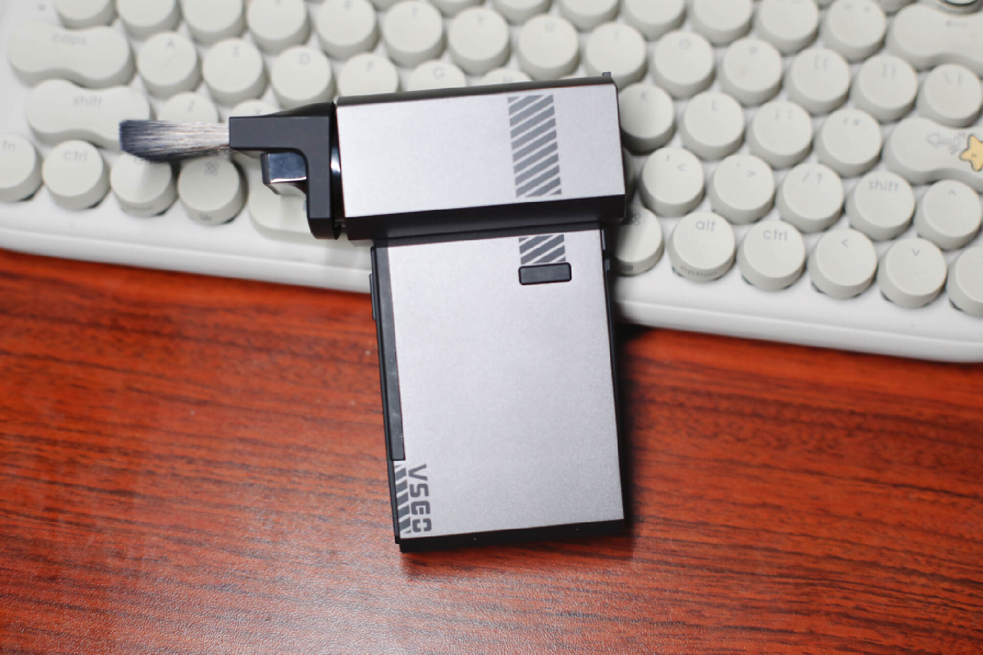 告别传统气吹，让相机远离灰尘，VSGO微高电动气吹体验感太好了～