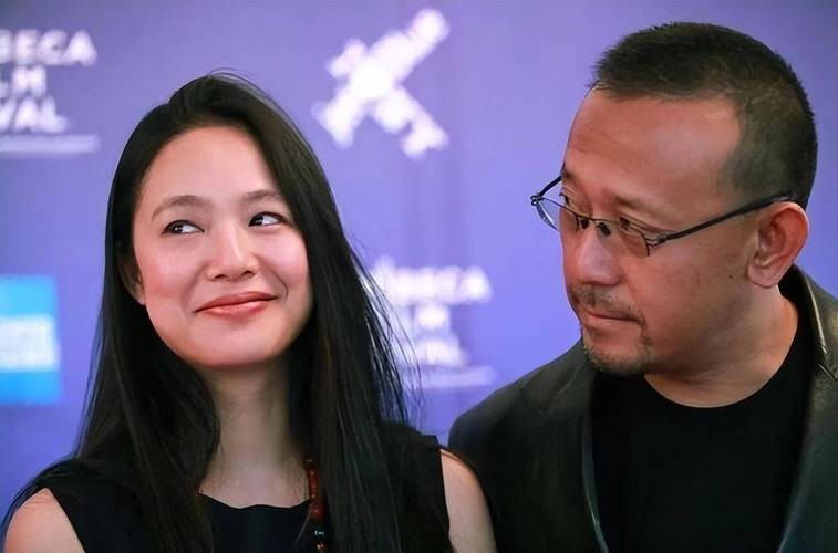 姜文爱刘晓庆宁静吗,姜文刘晓庆宁静三人的恋情故事