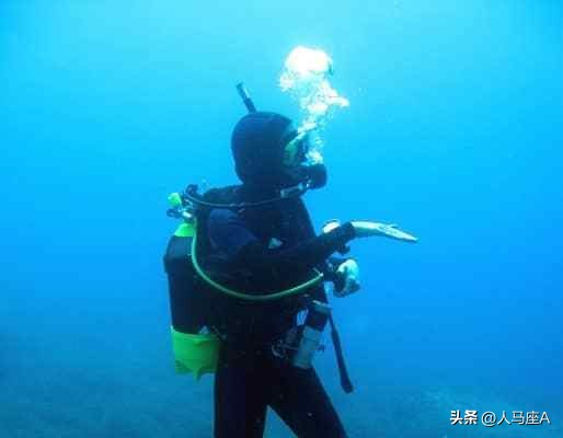 美国深海潜水器打捞了吗,美国无人潜水器下潜最深的深度