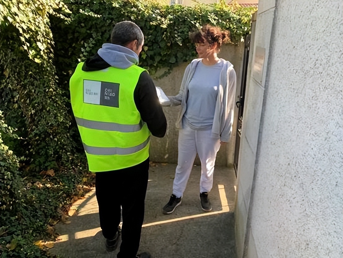 2小时当天达,递四方海外仓助力法国消费者体验中国“黑科技”