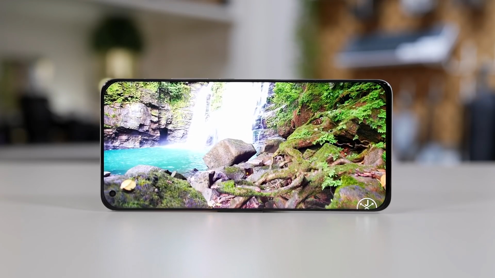 8gb+128gb版售价3199元,降价之后2080现在多少钱