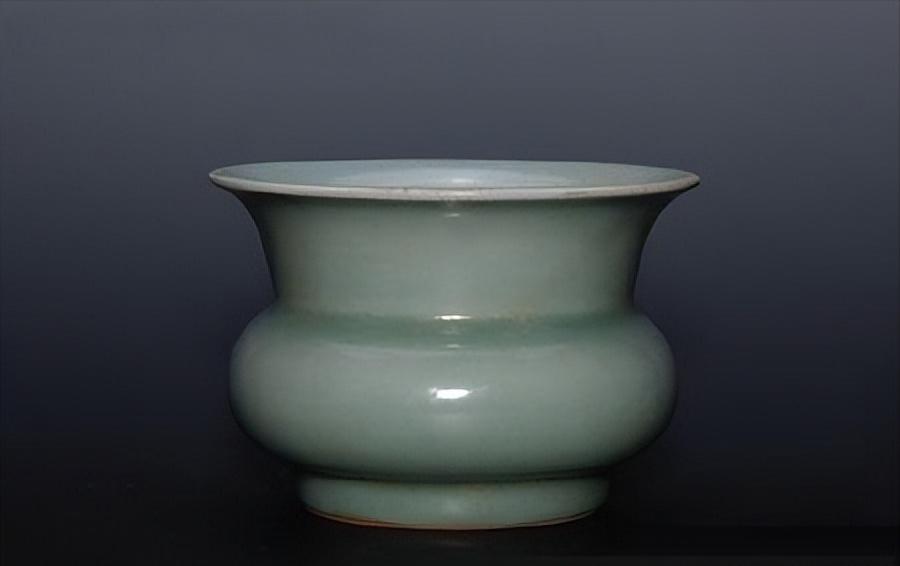 龙泉窑的釉色,宋代龙泉窑瓷器器型釉色特点图片