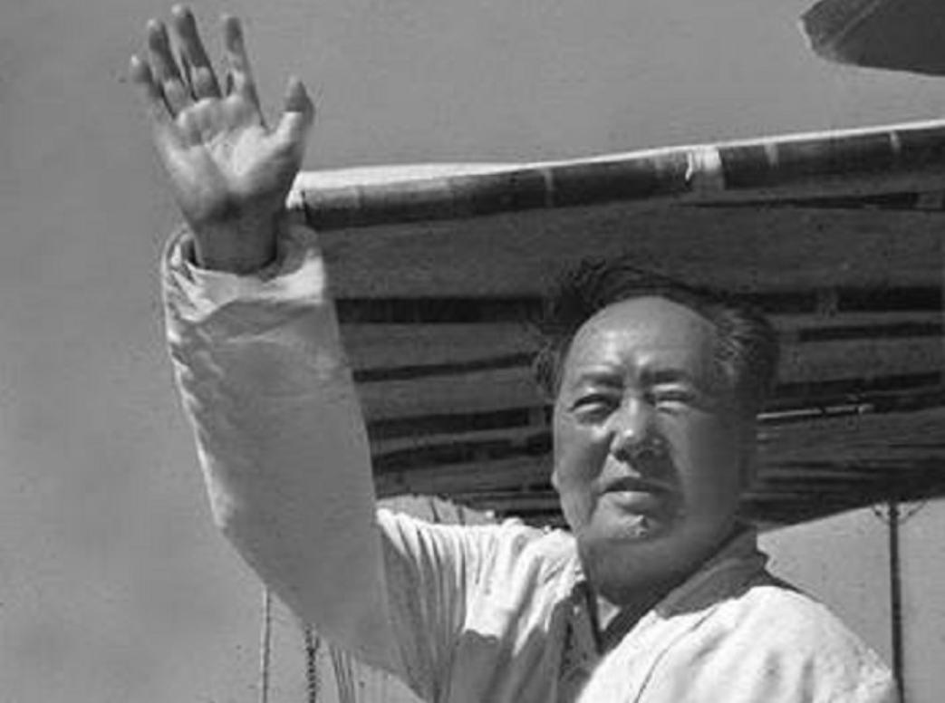 1976年毛主席弥留之际，发了一封绝密电报，*向前徐**看完直掉泪