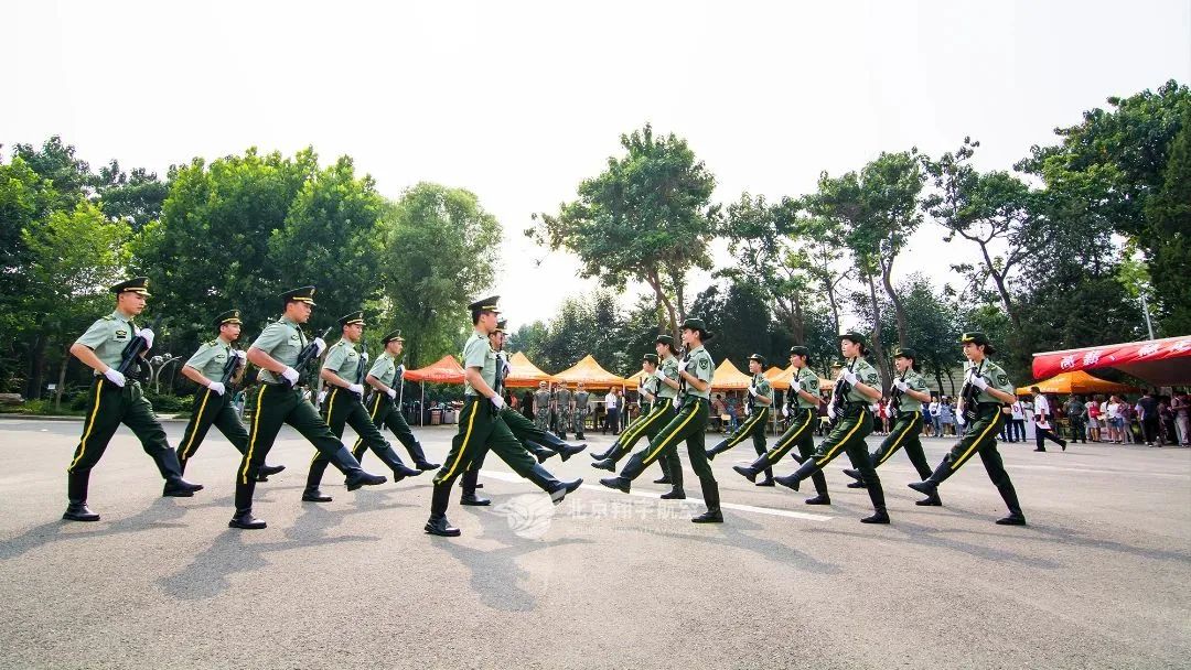 涔愪韩鐢熸椿缂ょ悍浣撻獙,涔愪韩缂ょ悍鐢熸椿
