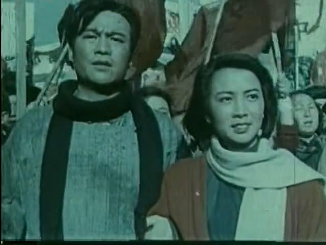 经典红色老电影有哪些,五六十年代的老电影红色娘子军