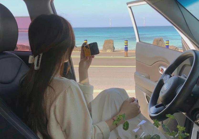 我和弟媳同时办30岁生日，我妈给她20000红包，给我一件二手衣服