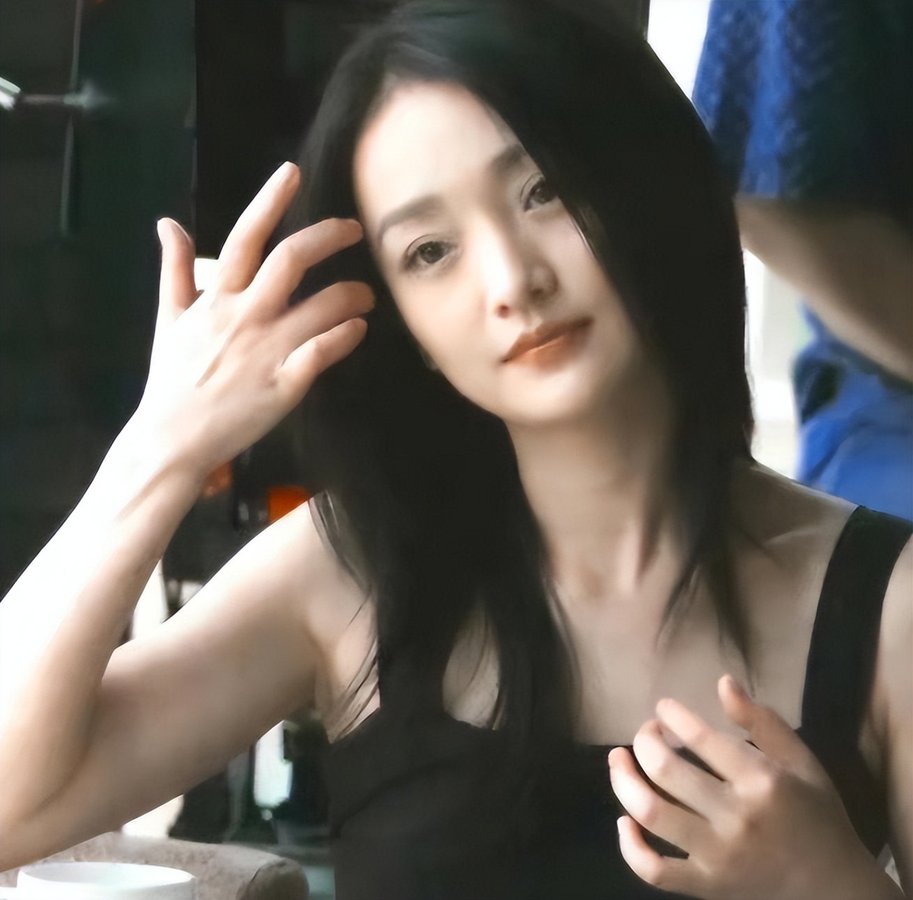 这6位女星上镜前后反差巨大,11位女明星发福前后判若两人