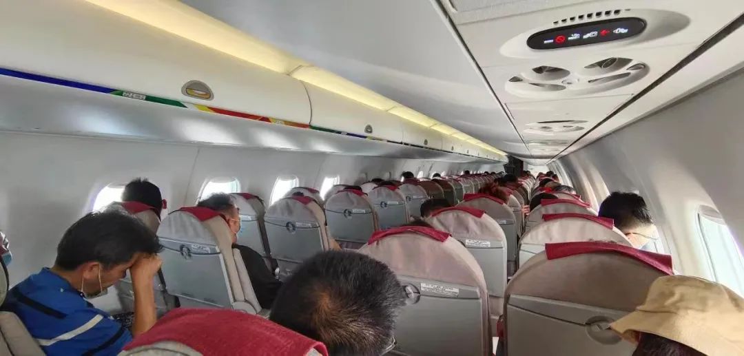 巴航工业e195公务舱,巴航工业e190体验