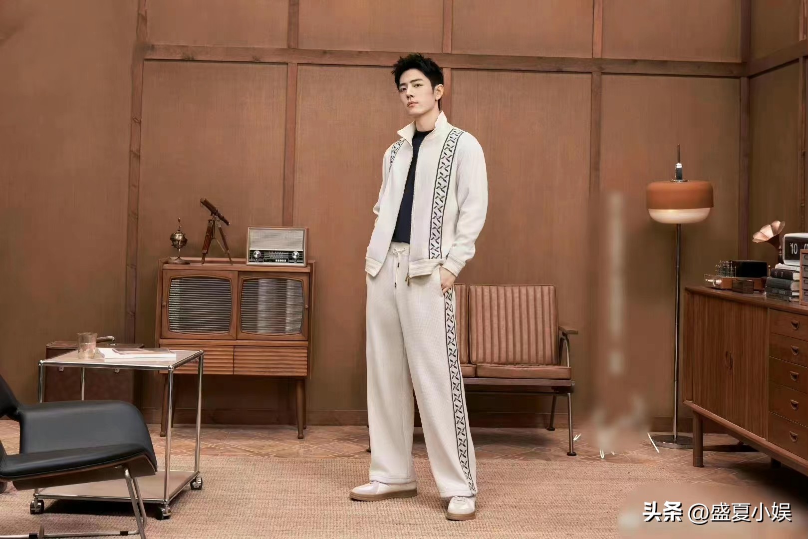 把衣服穿出大牌的效果,运动服也能穿出高级感