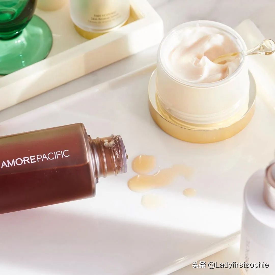 性价比超级高的防晒产品来看看,性价比高抗老护肤品推荐